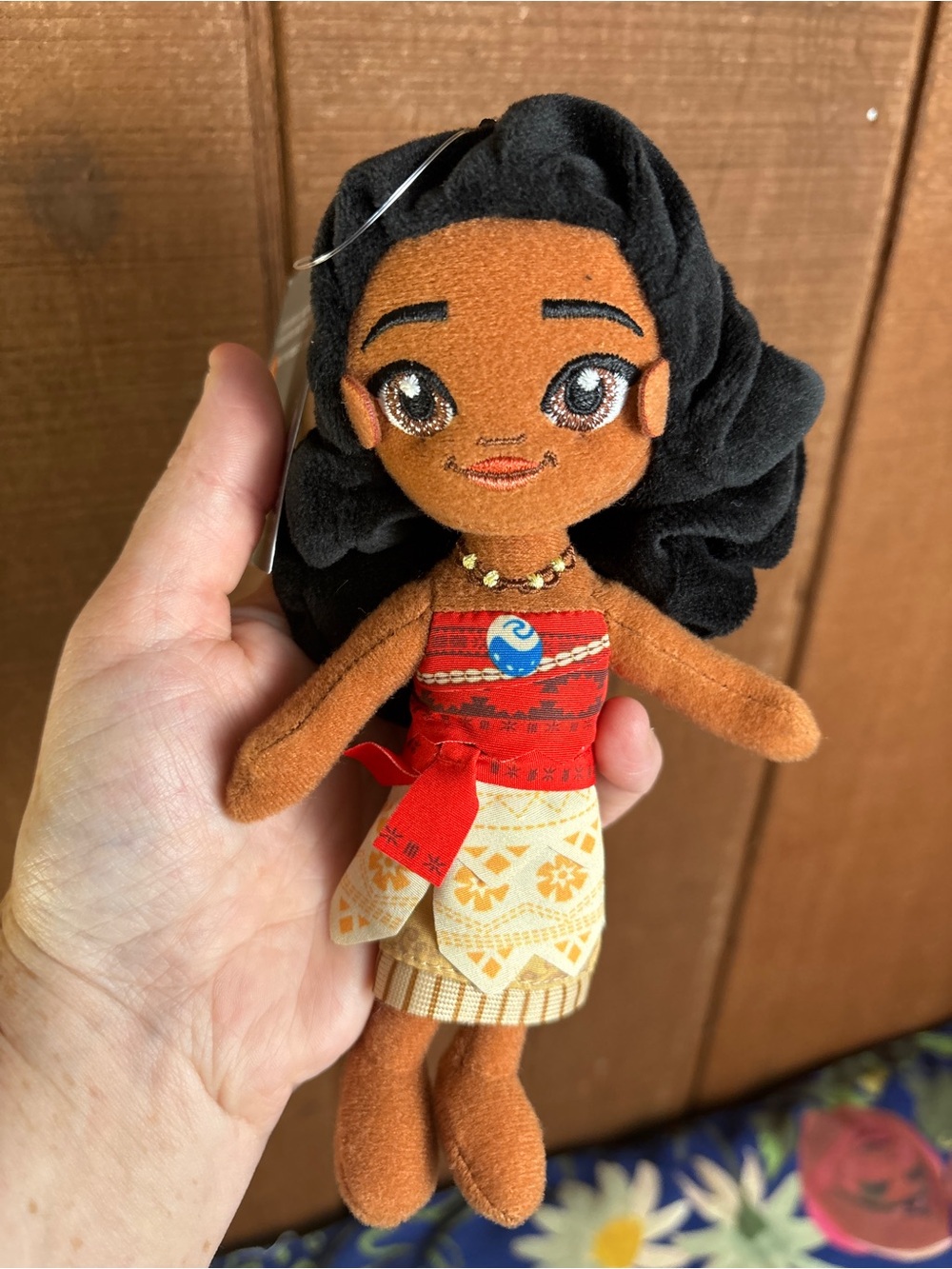 Disney Moana Plush Keychain - Brown with Black Hair and Red Outfit - Picture 3 of 3